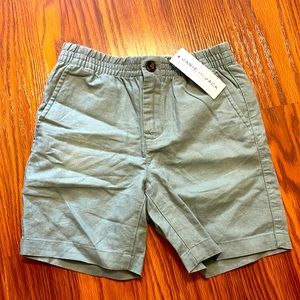 Boys size 6 shorts Janie and Jack